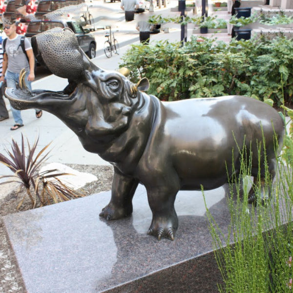 outdoors ; indoor ; bronze statue ; decorate ; Large scale ; City decoration ; garden ; Park decoration ; Hippo ; Hippo sculpture ; Hippo statue ; Life Size ; Garden Decor Bronze hippo sculptures for sale