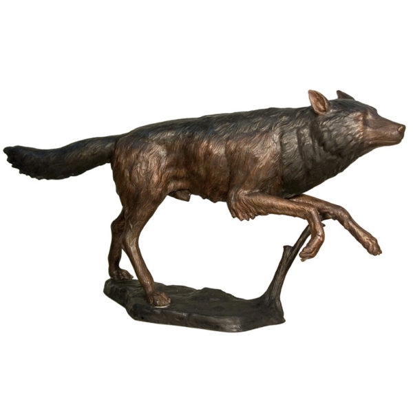 outdoors ; indoor ; bronze statue ; decorate ; Large scale ; City decoration ; garden ; Park decoration ; Wolf ; Wolf sculpture ; Wolf statue ; Life Size ; Indoor decoration brass animal statue bronze wolf sculpture for sale