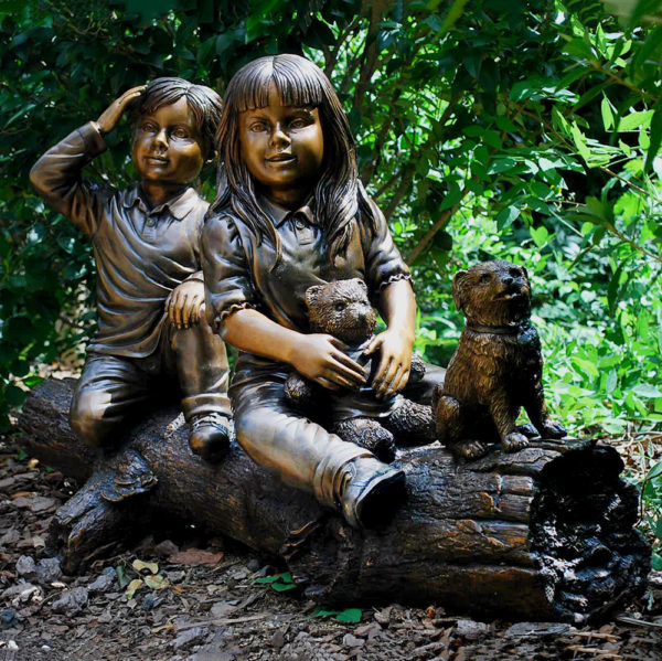 Bronze children playing statue garden decorative sculptures