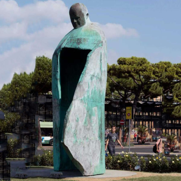 Famous roman catholic sculpture bronze pope john Paul ii statue