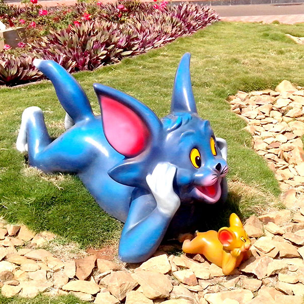 outdoors ; indoor ; Fiberglass statue ; decorate ; Large scale ; City decoration ; garden ; Park decoration ; tom & jerry ; tom & jerry sculpture ; tom & jerry statue ; Life Size ; cartoon ; Funny Movie Cartoon Character Tom Cat and Jerry Statue