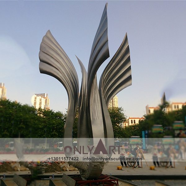Stainless Steel Sculpture ; Stainless Steel chair ; Home decoration ; Outdoor decoration ; City Sculpture ; Colorful ; Corten Sculpture ; Stainless steel statues in the modern urban landscape