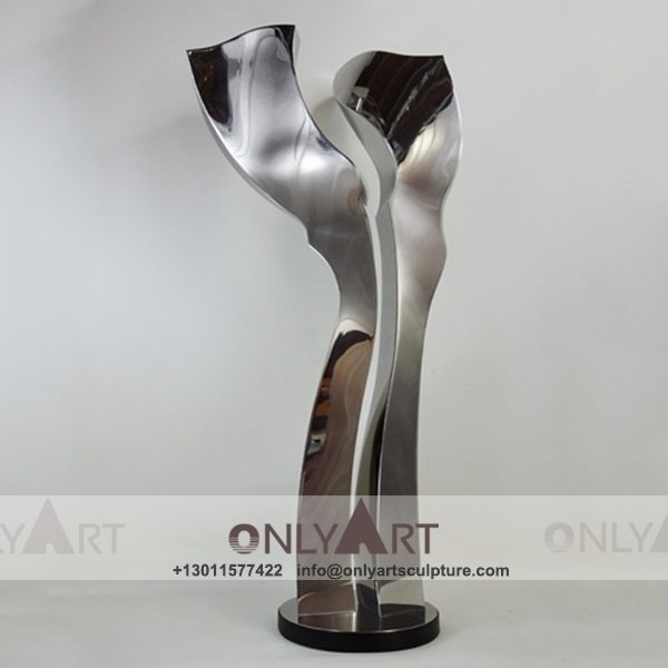 Stainless Steel Sculpture ; Stainless Steel chair ; Home decoration ; Outdoor decoration ; City Sculpture ; Colorful ; Corten Sculpture ; Modern abstract distorted mirror design of stainless steel statues